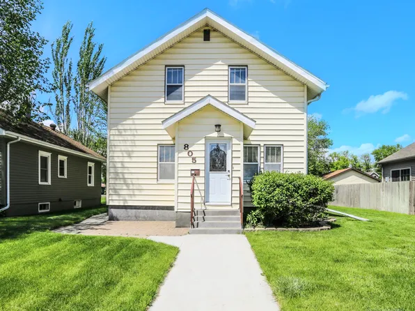 805 1st Ave NE, Aberdeen, SD 57401