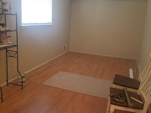 4th image of 165 Vassar St #1F