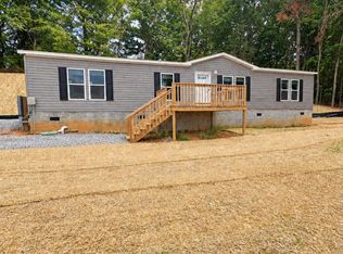 1724 Hogan St, Athens, TN 37303