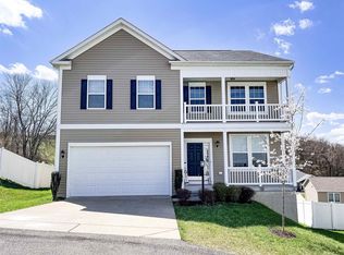 119 Summers Ridge Rd, Morgantown, WV 26508