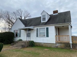 3688 Grit Rd, Hurt, VA 24563