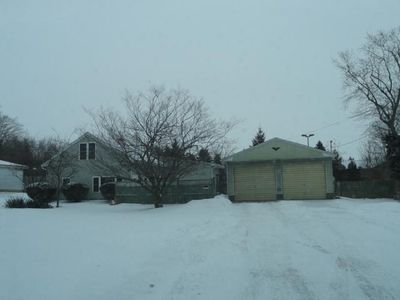 2 Sturdy Rd, Valparaiso, IN, 46383