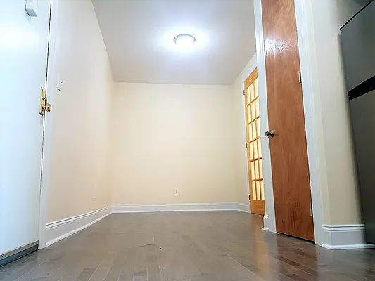 Rented by BRICK & GALO REALTY CORP | media 16