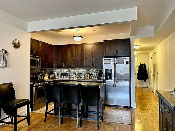 5th image of 90 Bay Street Lndg APT 4F