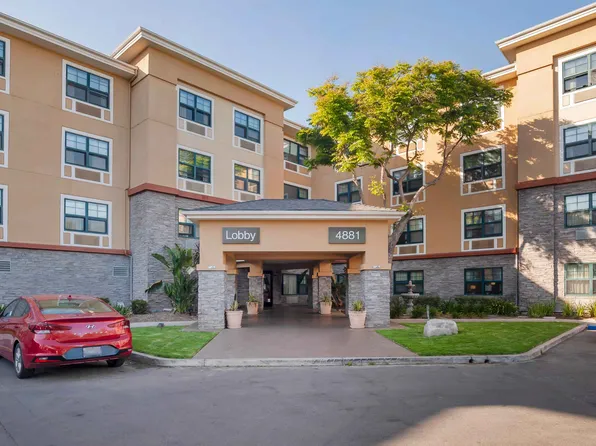 Orange County - John Wayne Airport, 4881 Birch St, Newport Beach, CA 92660