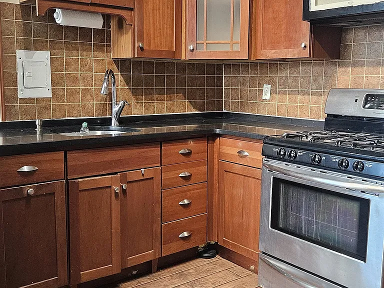 6010 Boulevard E #16 — Photo 11