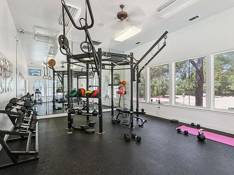 64-web-or-mls-Techni Center Dr-2908-905