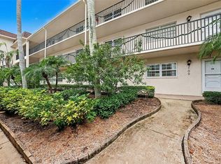 831 Maple Ct APT 310, Dunedin, FL 34698