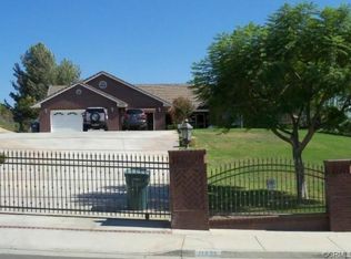 11832 Claycroft Ln, Riverside, CA 92505