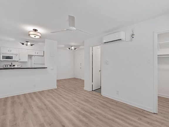 5th image of 4103 Speedway APT 205