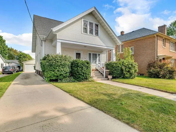 1708 Michigan AVENUE, Manitowoc, WI 54220
