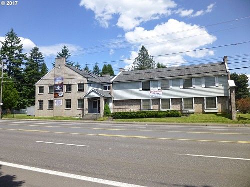 2nd image of 1000 NE 122nd Ave