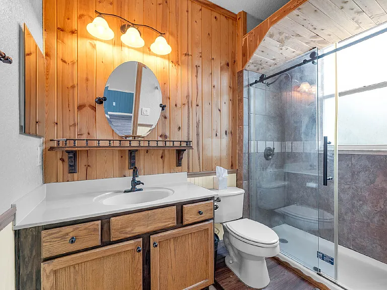 1151 N Hampton Dr — Photo 17