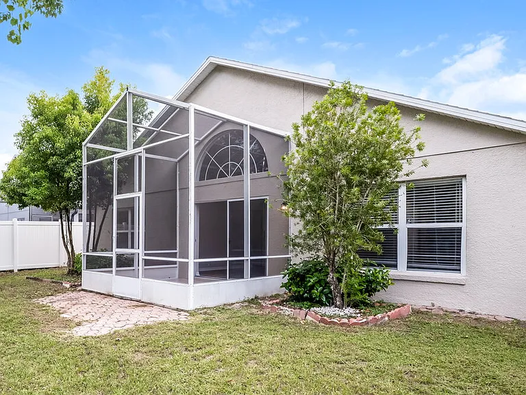 7920 Oakstone Ct — Photo 16
