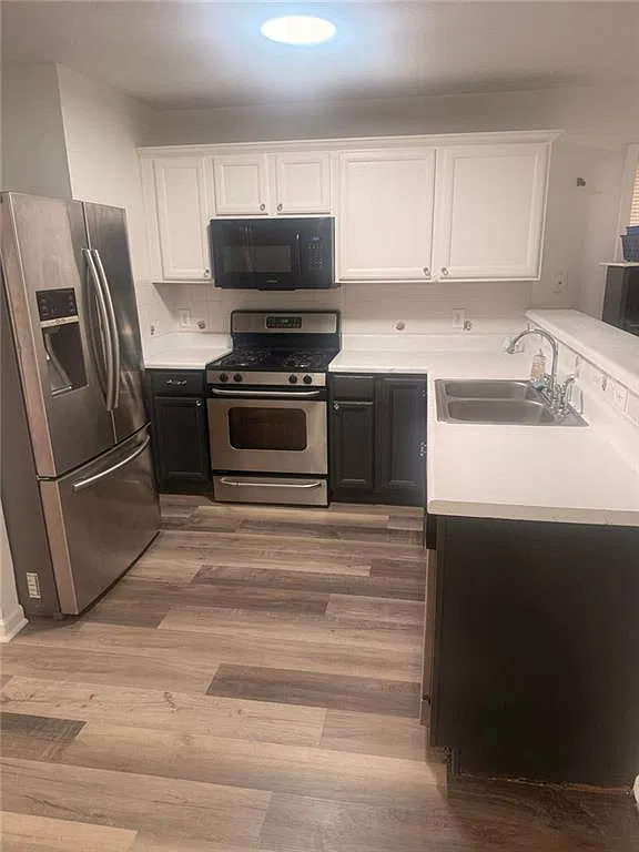 2 bed, 2.5 bath, 1368 sqft, $1,700 — Photo 3
