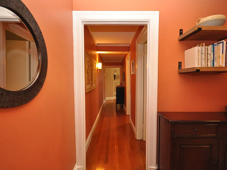 298 Main St #12 — Photo 10