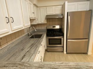 573 37th Ave, San Francisco, CA 94121