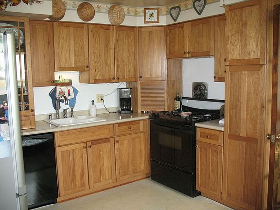 Main Country Kitchen