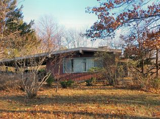 2111 S Rock Quarry Rd, Columbia, MO 65201