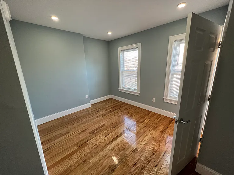 372 Oxford St #3 — Photo 18