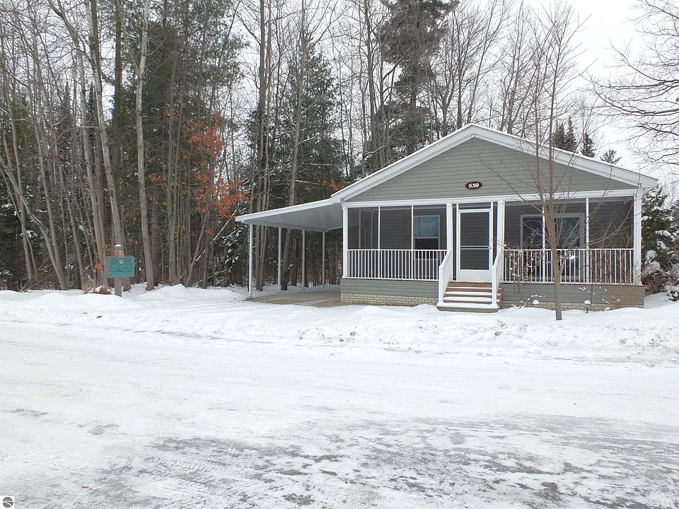 1st image of 639 Hawthorne Ln