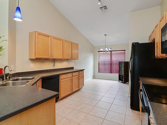 3rd image of 13018 Winfield Scott Blvd