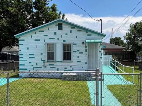 1514 NW 74th St, Miami, FL 33147