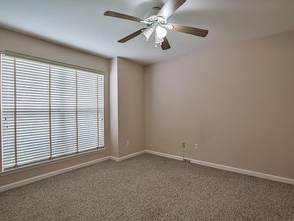 4th image of 8338 Hinsdale Way