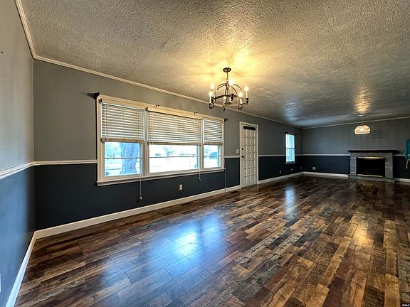 4th image of 1206 Highland Ave