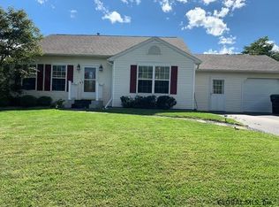 5 Eastview Dr, Ravena, NY 12143