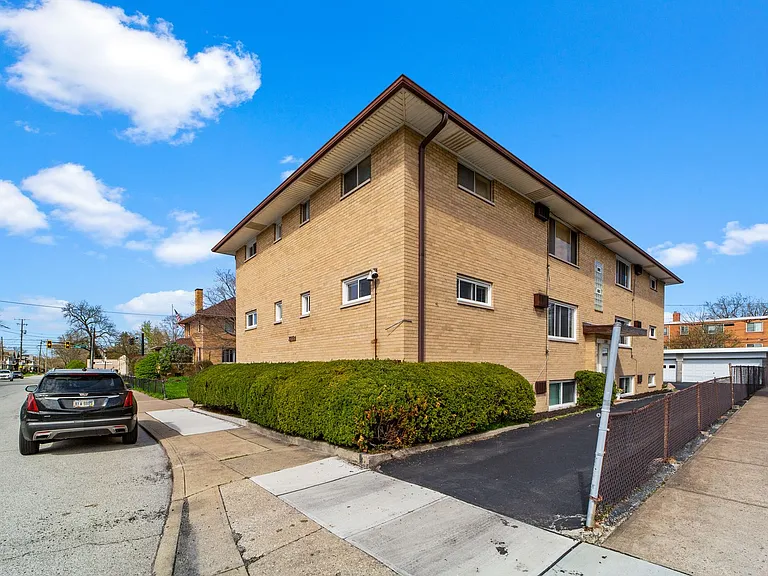 2019 McKinley Ave — Photo 18
