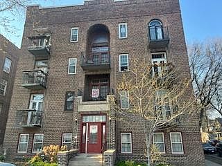 1st image of 1220 Powderhorn Ter APT 33