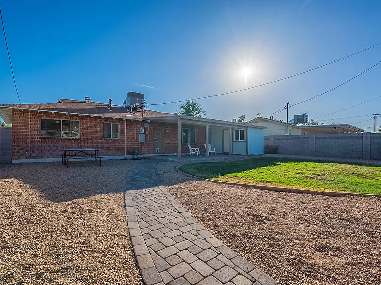 8416 E Rancho Vista Dr — Photo 36