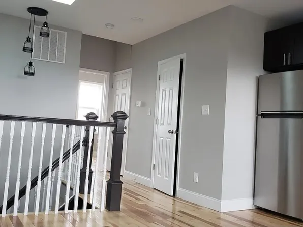 2918 Guilford Ave, 2918 Guilford Ave APT 3, Baltimore, MD 21218