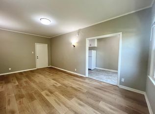 1426 N Edgemont St #12-1/2, Los Angeles, CA 90027