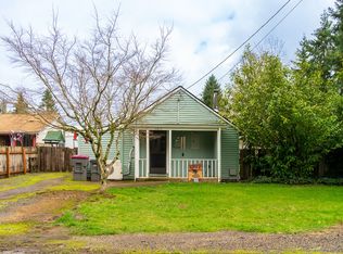 1011 Oak St, Amity, OR 97101