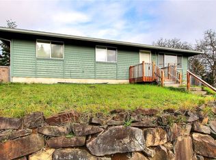 302 Center St W, Eatonville, WA 98328