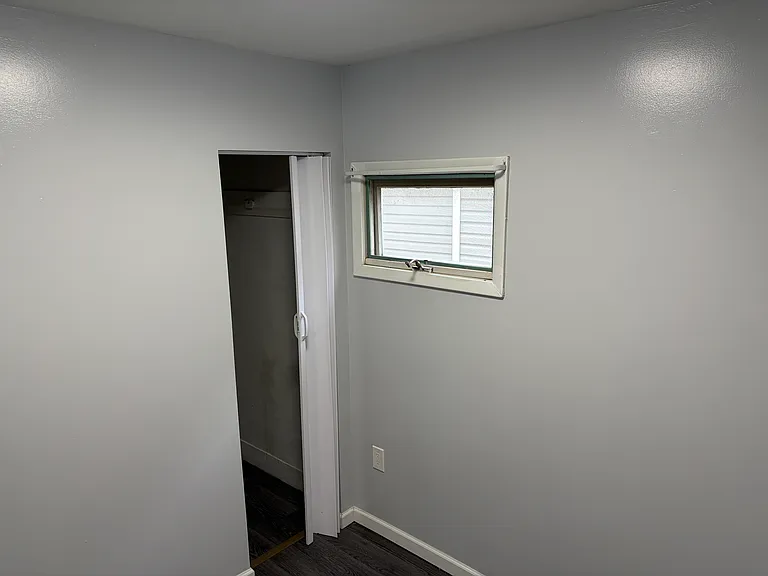 26 Gorski St — Photo 13