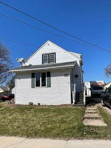 124 Broad St, Menasha, WI, 54952
