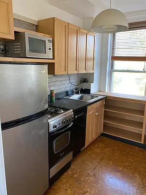 Rented by JB Mac Real Estate Inc. | media 20