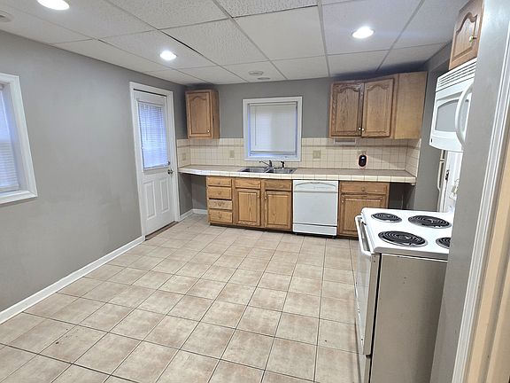 2nd image of 499 Ohio St #499