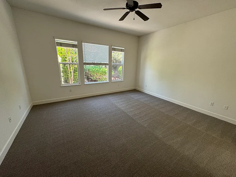 7729 Briarberry Way — Photo 20