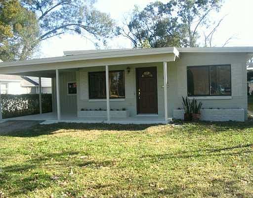 1st image of 120 E Hazel St