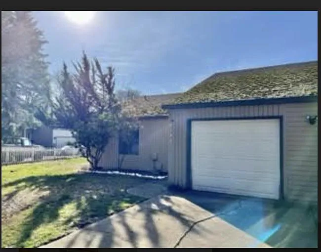 6797 SW 192nd Ave — Photo 3