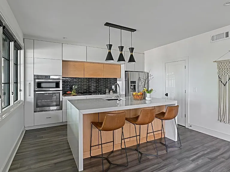 634 Bonaventure Ave NE #3 — Photo 34
