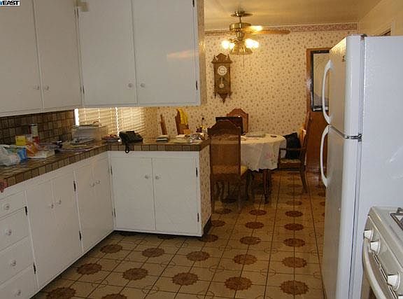 2nd image of 116 Lois Ave