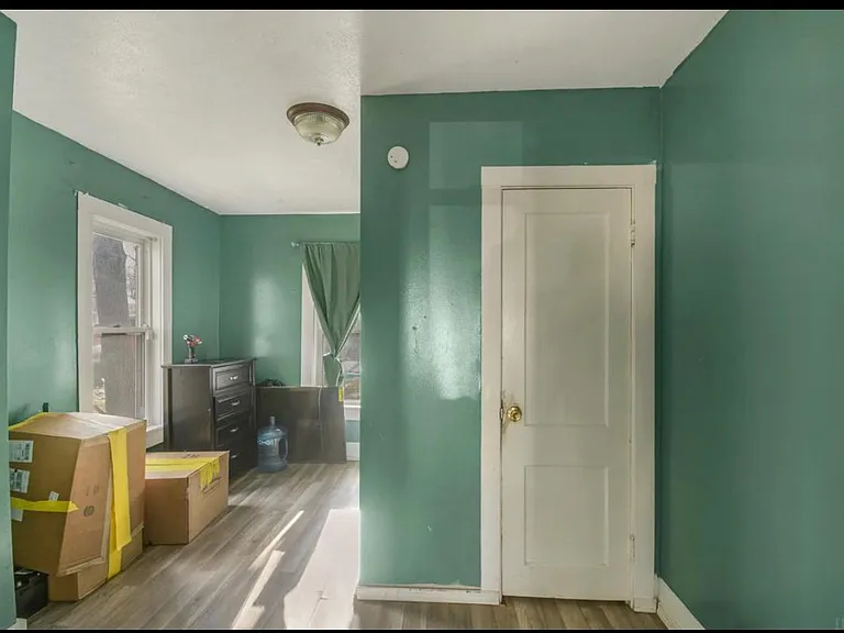 707 W Cleveland Ave — Photo 8