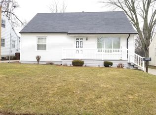 1922 W Rundle Ave, Lansing, MI 48910