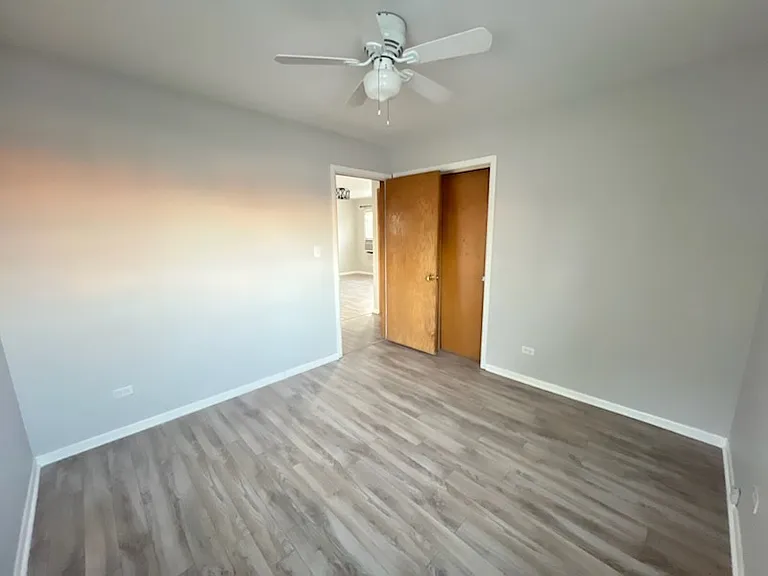 5645 N Central Ave #1E — Photo 8