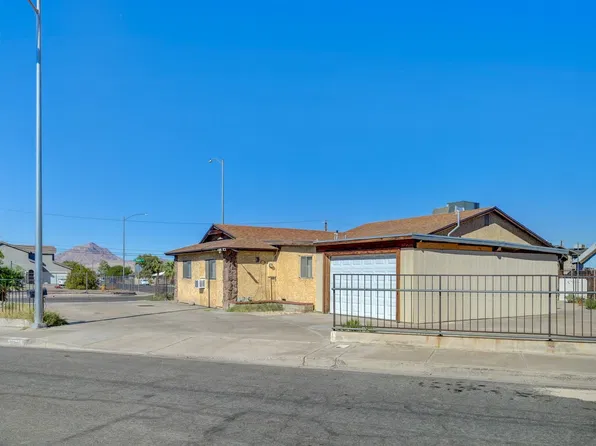 1724 Palm St, Henderson, NV 89011